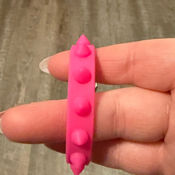 Christian Louboutin Loubilink silicone bracelet - Picture 9 of 9